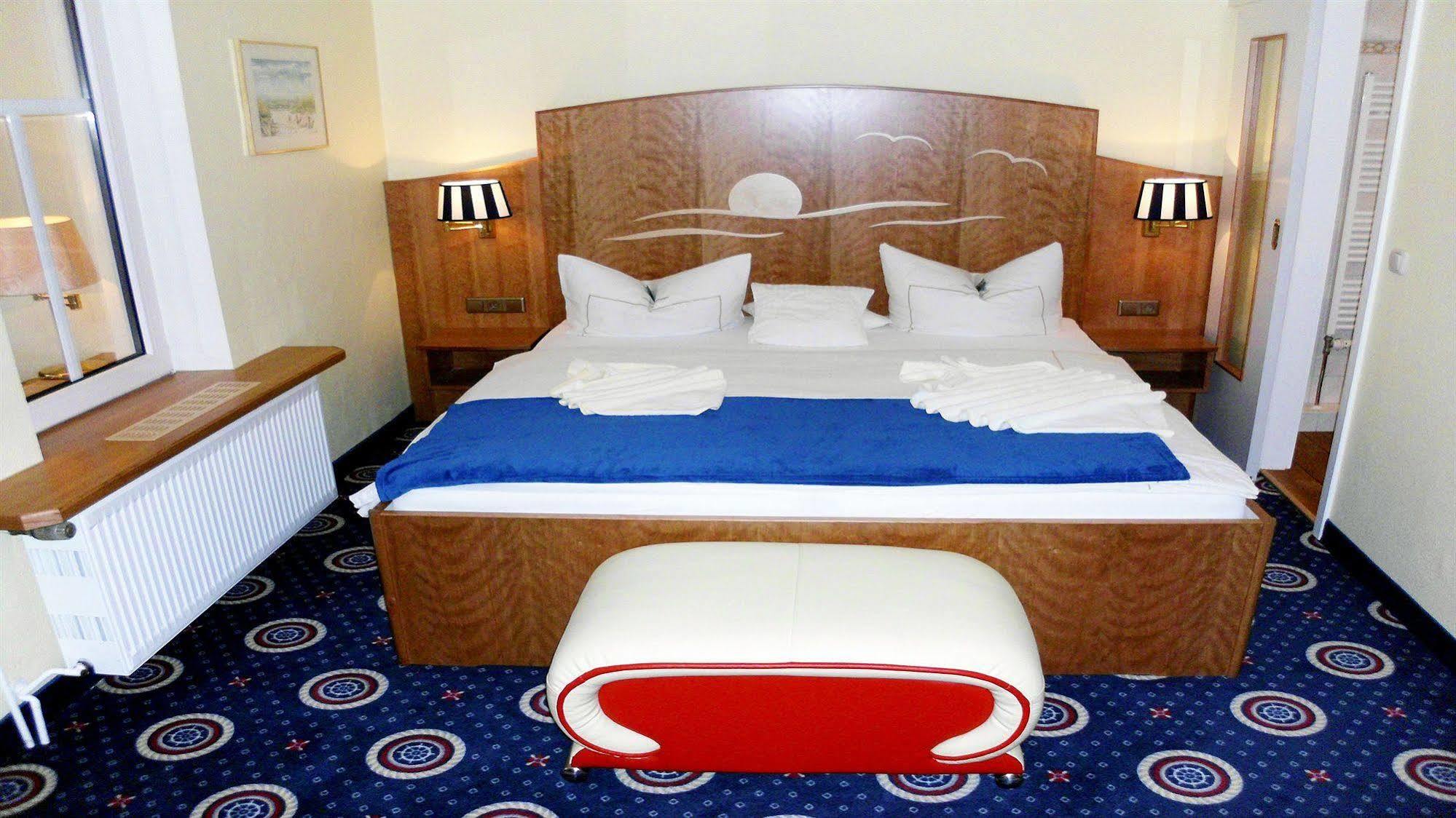 Deutsche Flagge 3* Binz